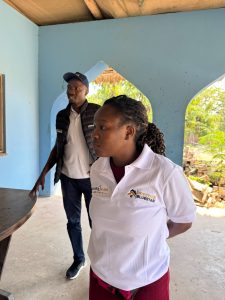 Professional interior designer conducting an on-site consultation before preparing a customized renovation quotation.
